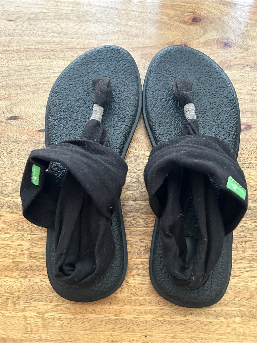 Sanuk Black Women’s Wrap Sandals